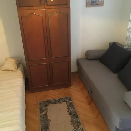 Ivo Prgomet Apartman Makarska
